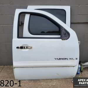 *LOCAL PICKUP* 2008 GMC Yukon 2008 5.3L Passenger Front Door 1127016