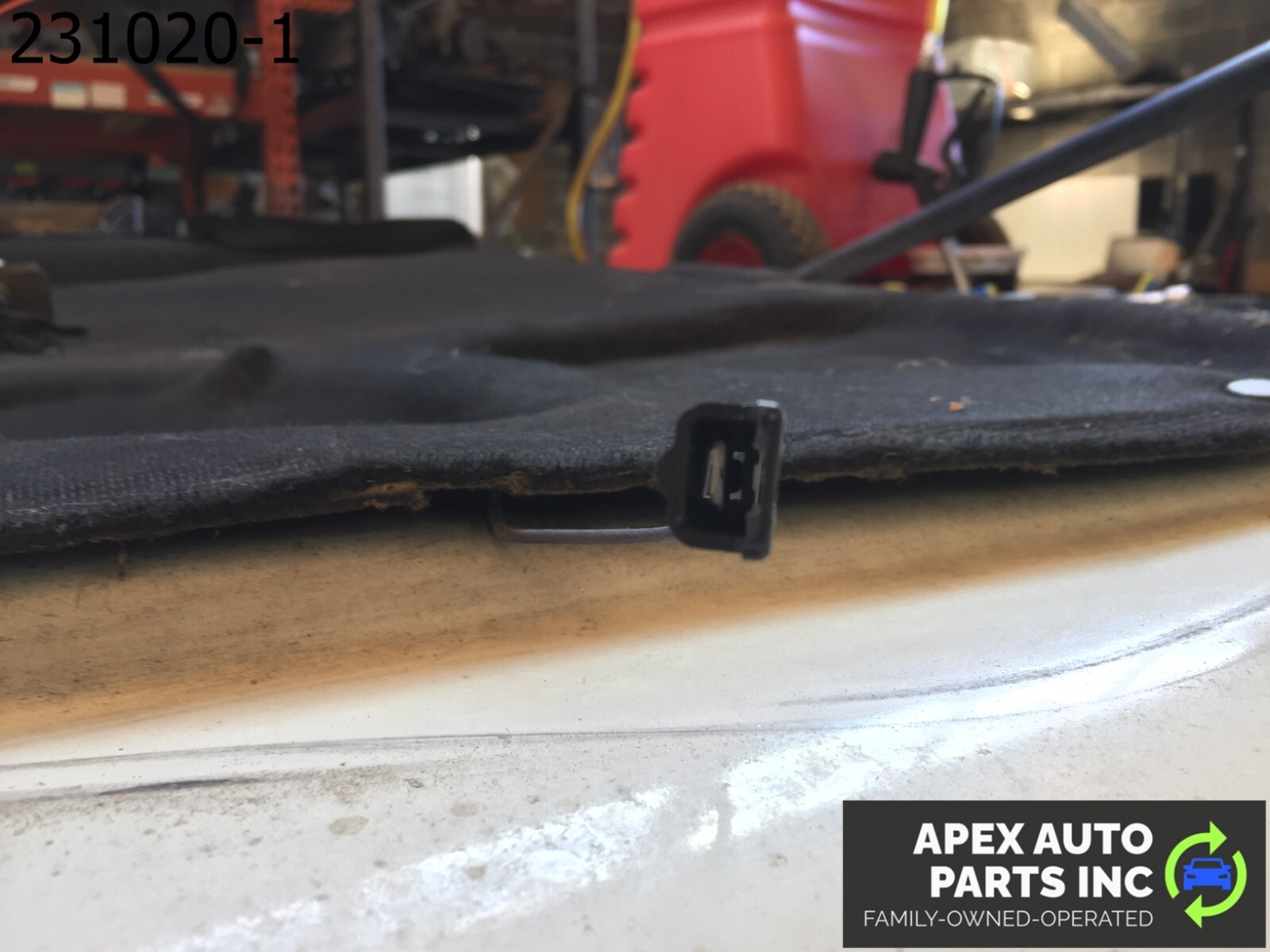 *LOCAL PICKUP* OEM 1990 Cadillac Allante Hood Bonnet Lid White - Image 9