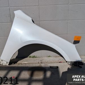 *NO SHIPPING* OEM 2015 Kia Cadenza 3.3L Front Right Fender