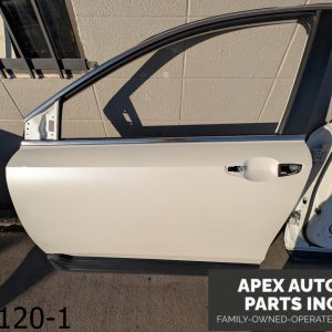 *NO SHIPPING* OEM 2017 Honda CR-V CRV 2.4L Driver Left Front Door