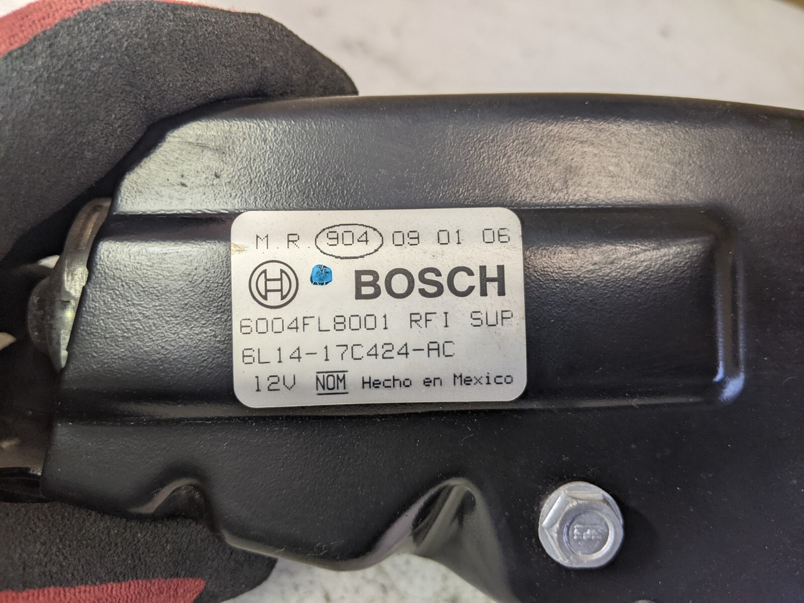 OEM 03 04 05 06 07 08 LINCOLN NAVIGATOR NAVIGATION REAR WIPER MOTOR - Image 6