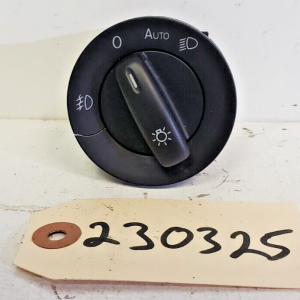 OEM 05 06 07 08 09 10 11 12 13 14 15 Passat Headlight Switch Dash Mounted