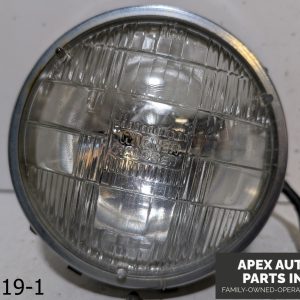 OEM 1980-1987 Jaguar XJ6 4.2L Halogen Front Round Headlight Lamp