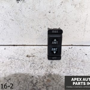 OEM 1981-1985 Mercedes 300SD 3.0L Antenna adjustment Switch