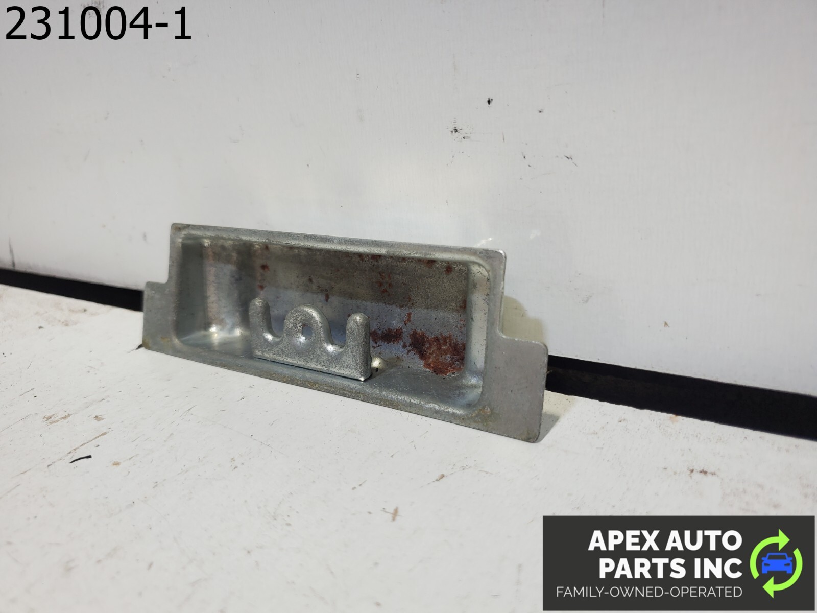 OEM 1984 Pontiac Fiero CENTER CONSOLE ASH TRAY ASHTRAY - Image 5