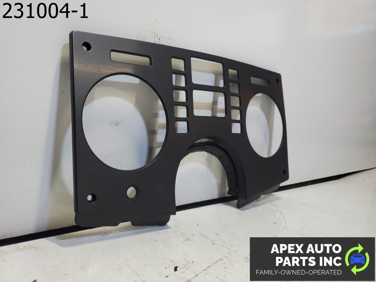 OEM 1984 Pontiac Fiero ORIGINAL INSTRUMENT CLUSTER GAUGE DASH BEZEL 10021292 - Image 3