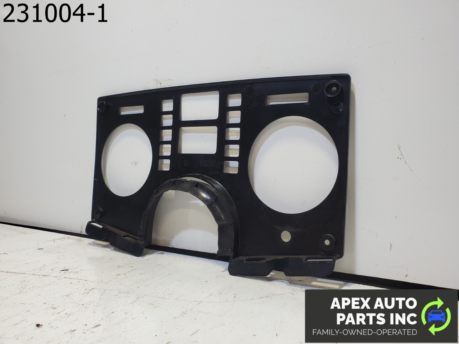 OEM 1984 Pontiac Fiero ORIGINAL INSTRUMENT CLUSTER GAUGE DASH BEZEL 10021292 - Image 5