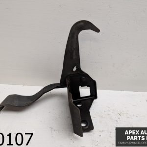 OEM 1995 Cadillac Seville SLS 4.6L TRUCK HOOD SAFETY LATCH