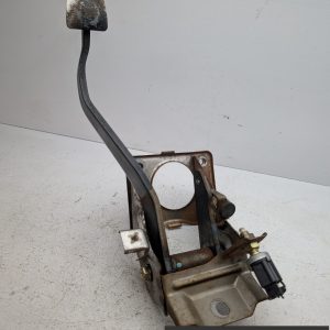 OEM 1998 Toyota Tacoma 2.4L Brake Clutch Pedal Manual Transmission Assembly