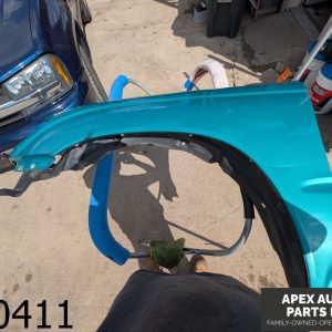 OEM 1998 Toyota Tacoma 2.4L Driver Left Front Fender Assembly