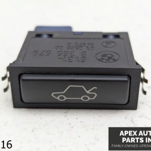 OEM 2000-2003 BMW X5 4.4L Trunk Release Switch Button