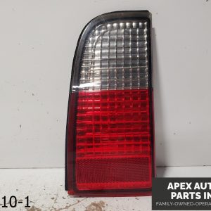 OEM 2000-2006 Lincoln LS 3.9L REAR TAIL LIGHT PASSENGER INNER