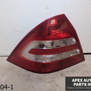 OEM 2001-2007 Mercedes C280 Rear Left Side Taillight Tail Light Lamp 2038203364