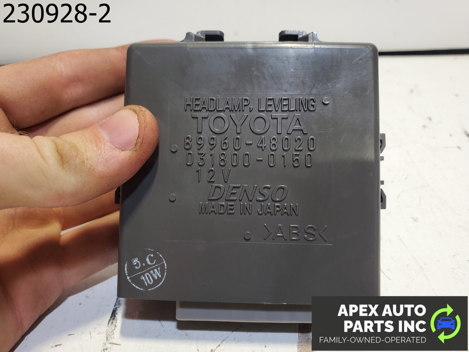 OEM 2001 Lexus Rx300 Headlight Lamp Leveling Control Module