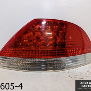 OEM 2002-2005 BMW 745I 4.4L PASSENGER RIGHT SIDE TAIL LIGHT