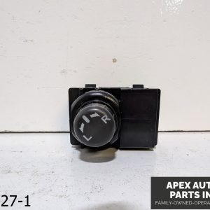 OEM 2003-2006 Infiniti G35 3.5L Left Driver Side View Mirror Control Switch