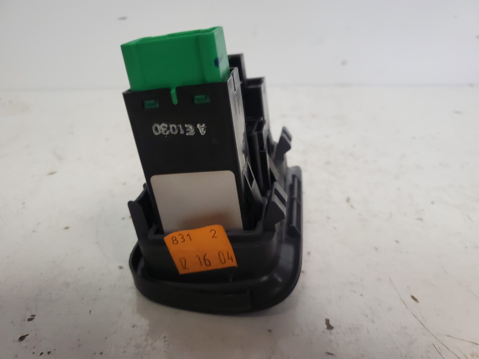 OEM 2003-2008 HONDA PILOT OEM VSA OFF CRUISE SUNROOF DOOR LIGHTS SWITCH ASSEMBLY - Image 11