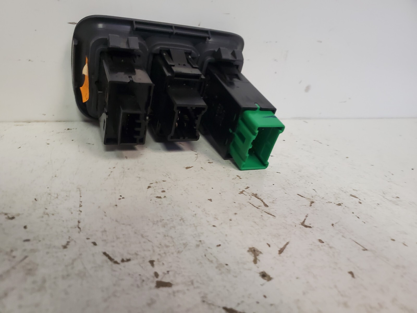 OEM 2003-2008 HONDA PILOT OEM VSA OFF CRUISE SUNROOF DOOR LIGHTS SWITCH ASSEMBLY - Image 6