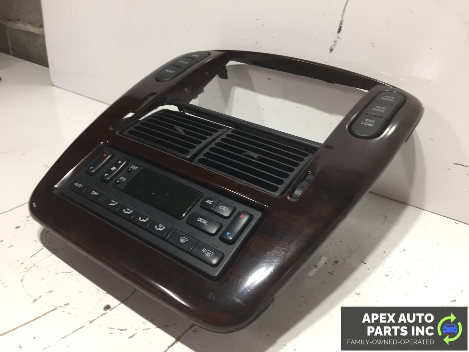 OEM 2004-2005 Ford Explorer Temperature Climate AC Heater Control 4L24-18C612-AD - Image 4