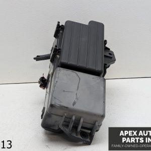 OEM 2004-2006 Acura TL 3.2L Engine Fuse Box