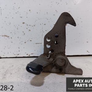 OEM 2004-2007 BMW 525i 2.5L Hood Safety Catch Hook Latch Release