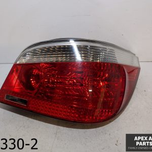 OEM 2004-2007 BMW 530XI 3.0L Passenger Tail Light Quarter Panel Mounted