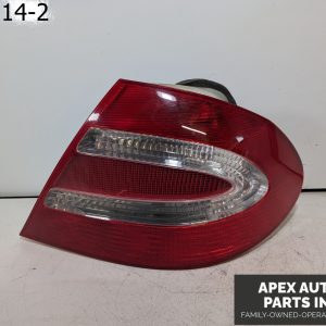 OEM 2004 Mercedes CLK320 3.2L Rear Right Side Tail Light Taillight Lamp