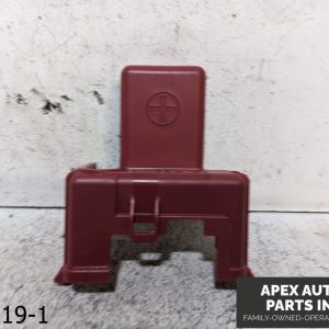 OEM 2005 - 2009 Toyota Prius 1.5L Positive Battery Terminal Cover 12V Red