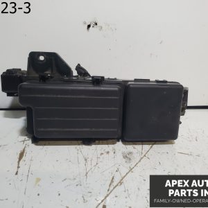 OEM 2005 Acura TL Engine Compartment Fuse Box Assembly