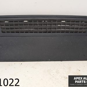 OEM 2005 BMW 745i 4.4L Black Dash Navigation Vent Trim Panel