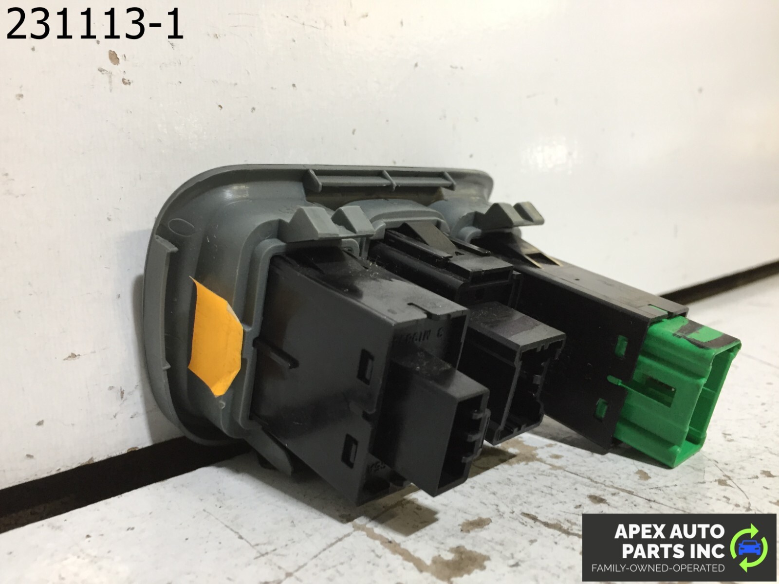 OEM 2005 Honda Pilot Cruise On Off VSA Sunroof Switch - Image 6