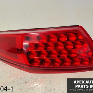 OEM 2006-2008 Infiniti FX35 3.5L Driver Tail Light Red Lens Gate Mounted