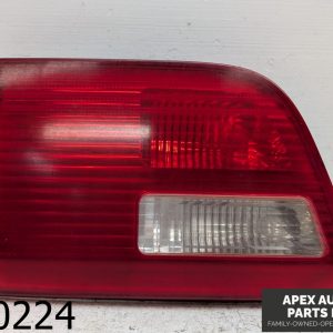 OEM 2006 BMW X5 3.0L Rear Right Side Inner Tail Light