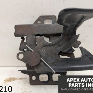 OEM 2006 Cadillac CTS 3.6L HOOD RELEASE LATCH LOCK HOOK ACTUATOR LEVER