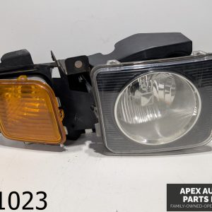 OEM 2006 Hummer H3 3.5L HEAD LIGHT LAMP ASSEMBLY