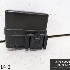 OEM 2006 Infiniti M35 3.5L RIGHT FRONT PASSENGER SIDE UNDER HOOD FUSE BOX