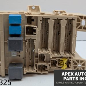 OEM 2006 Lexus RX 400h 3.3L HYBRID INTERIOR MODULE FUSE JUNCTION REALY BOX