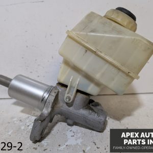 OEM 2007-2010 BMW X3 3.0L BRAKE MASTER CYLINDER W/ RESERVOIR TANK