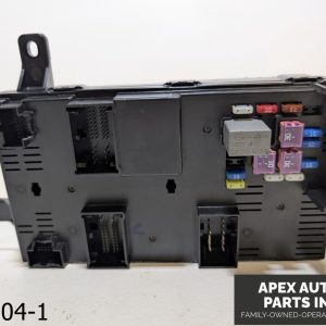OEM 2007-2010 Hyundai Entourage 3.8L PASSENGER Rear Fuse Junction Box