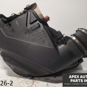 OEM 2007-2013 BMW X5 4.4 N63 Engine Air Intake Cleaner Left Side 13717577448 E70