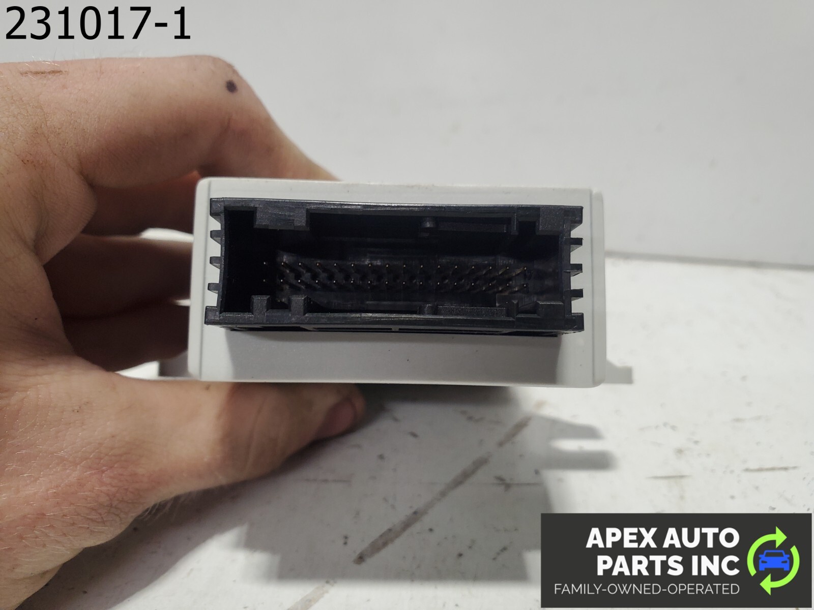 OEM 2008 Audi A4 Tire Pressure Computer Control Module 8E0907273A - Image 8