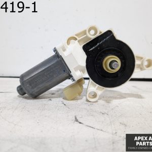 OEM 2008 Chrysler Town & Country 3.8L Right Front Passenger Window Motor