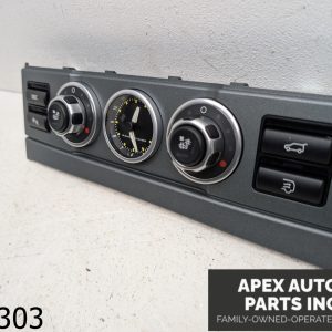 OEM 2008 Land Range Rover 4.4L Center Dash Trim Panel W.Clock 7H42-13D734-EB