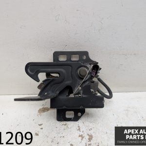 OEM 2009 Chevrolet Avalanche 5.3L Pick Up Hood Latch Lock