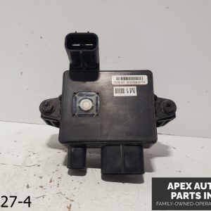 OEM 2009 Hyundai Genesis 3.8L Cooling Fan Control Module 25384-3M250