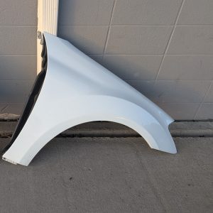 OEM 2009 Mercedes ML350 3.5L FRONT RIGHT PASSENGER SIDE FENDER PANEL