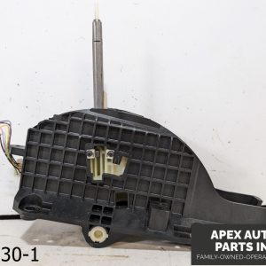 OEM 2009 Nissan Murano 3.5L Automatic Shifter Assembly 34901-1AA1E