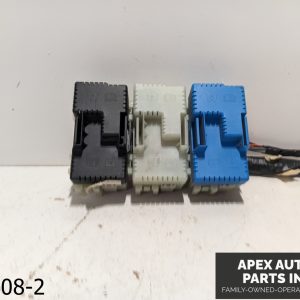OEM 2010-2013 Volvo XC60 3.0L  Trunk Fuse Box