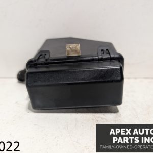 OEM 2010 Mini Cooper S R56 1.6L Engine Bay Small Relay Fuse Box Cover