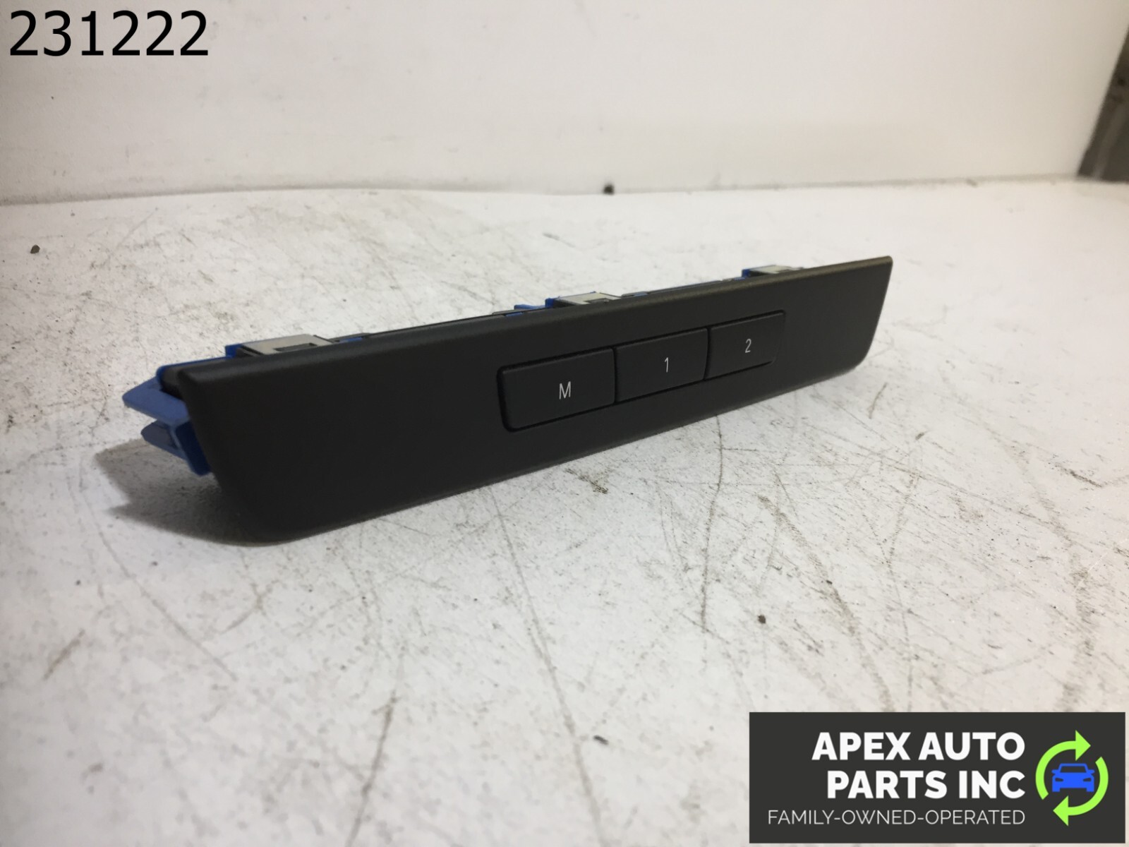 OEM 2011 BMW 550i Front Right Passenger Seat Memory Control Switch Panel - Image 3